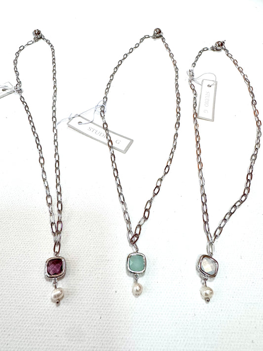 Delicate Pendant Necklace with Crystal and Pearl Drop