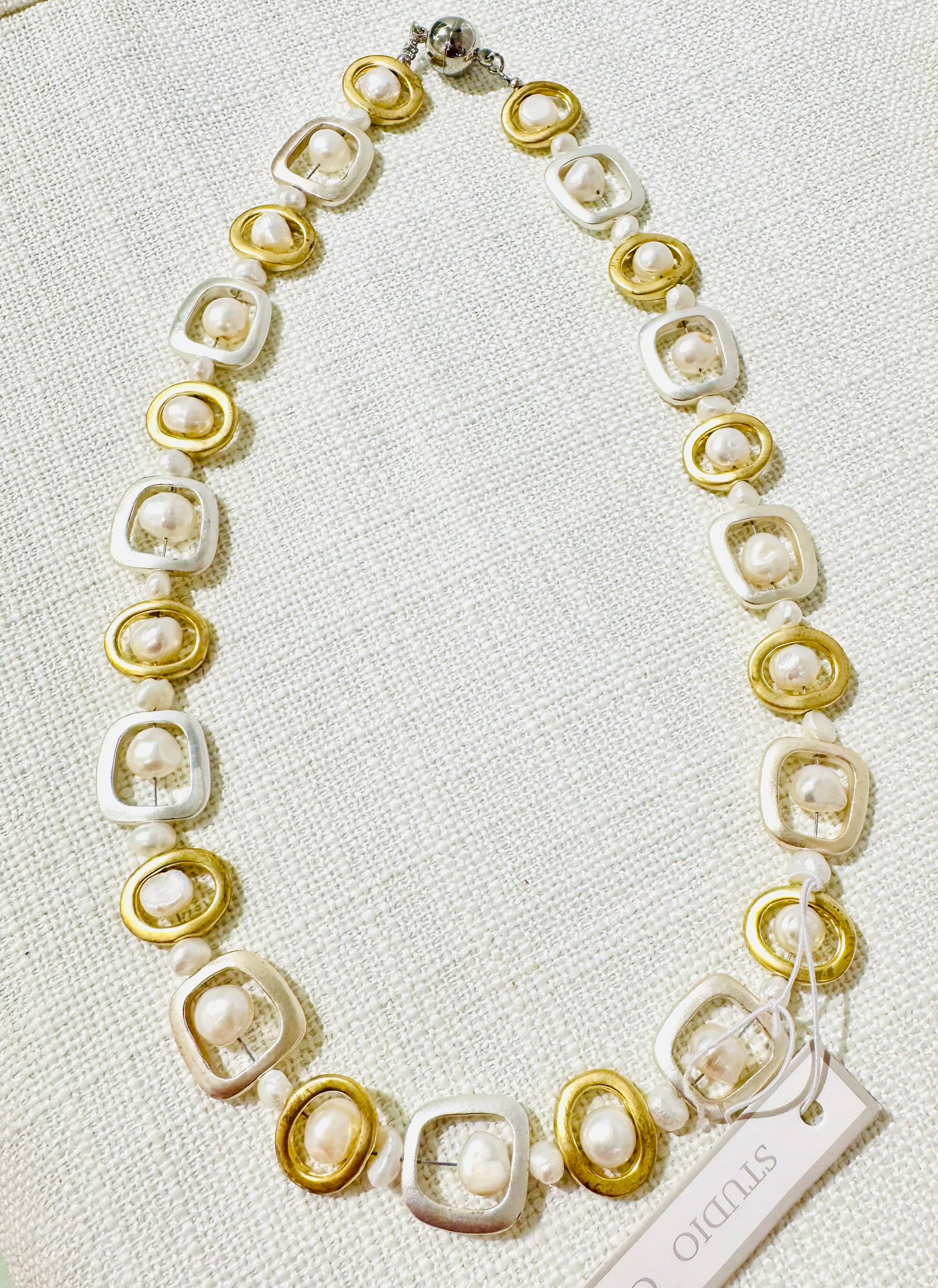 Modern Necklace with Magnet Clasp