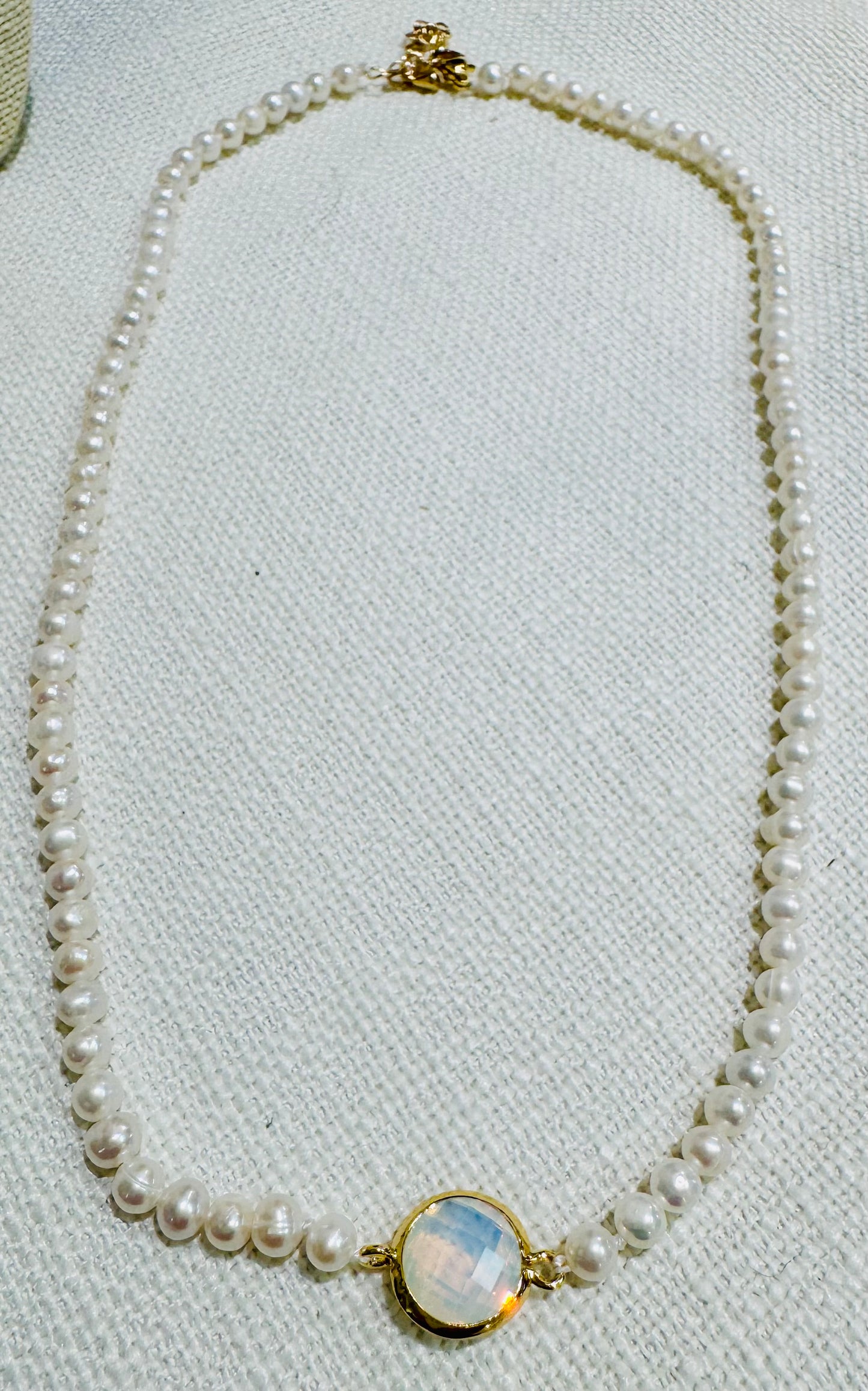 Sweet Freshwater Pearl with Colorful Dot Center